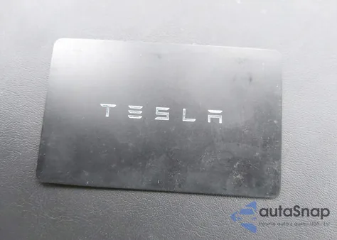 2023 Tesla Model Y Performance Dual Motor All-Wheel Drive z USA, uszkodzony, nr VIN 7SAYGDEF4PF841398